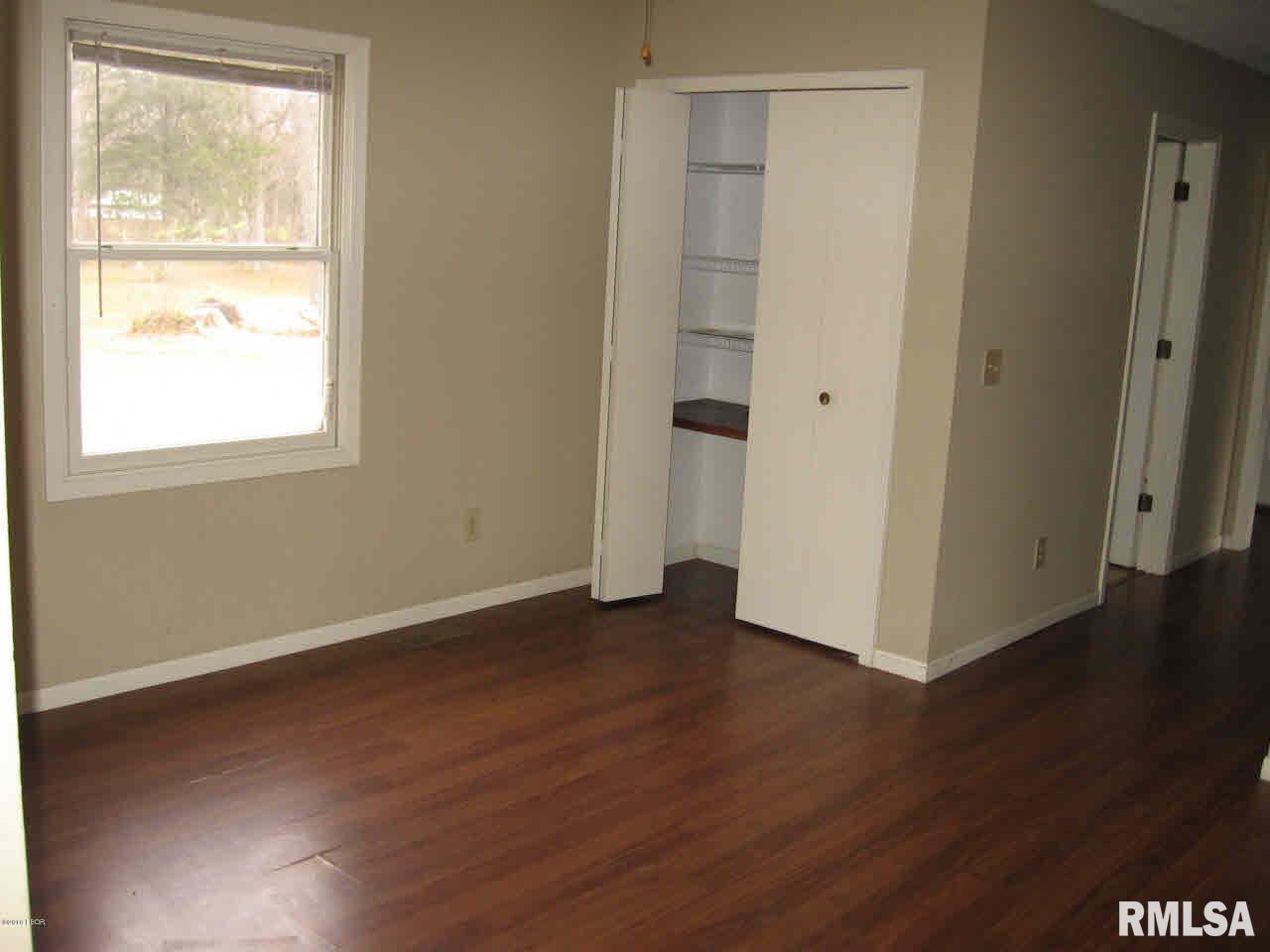2418 Shagbark Road Salem, IL 62881 - Photo 3 of 22