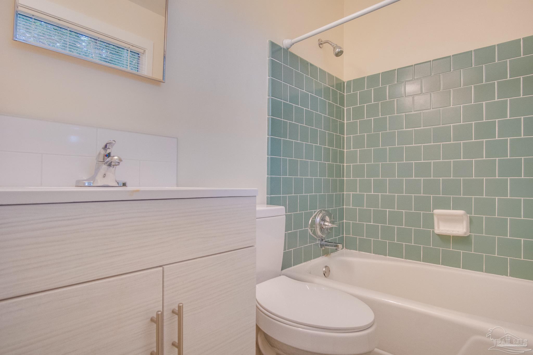 3371 Wellington Road Pensacola, FL 32504 - Photo 21 of 39