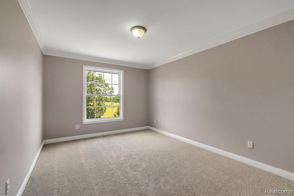 1611 Town Commons Drive Howell, MI 48855 - Photo 27 of 37