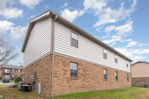 $278,900 | 5755 Brentwood Trace, Brentwood, TN 37027