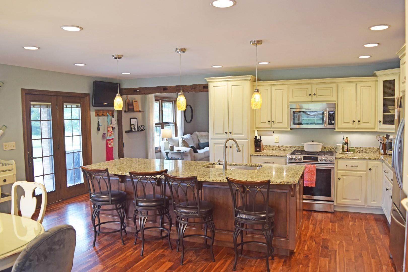 7169 Upton Road Mount Vernon, IN 47620 - Photo 8 of 36 Gallery Image 8