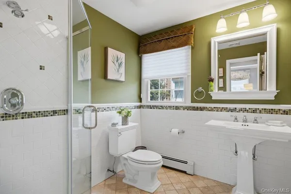 $5,200 | 296 Euston Road South, Garden City, NY 11530