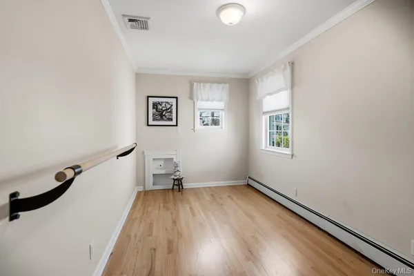 $5,200 | 296 Euston Road South, Garden City, NY 11530
