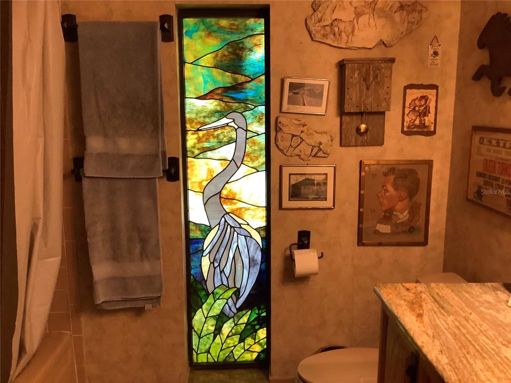 16921 Crawley Road Odessa, FL 33556 - Photo 14 of 33 a balcony with table and chairs