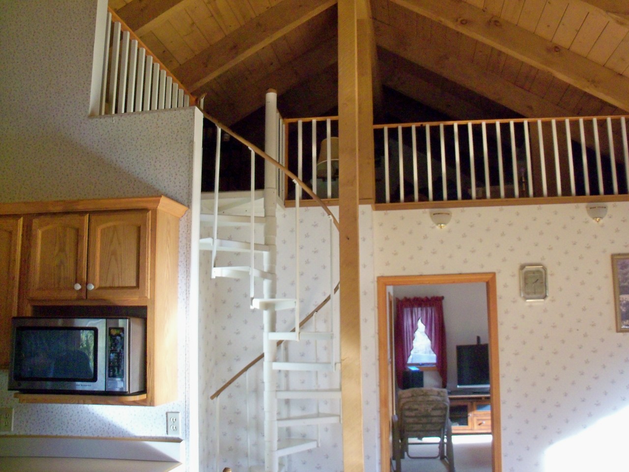 152 Orchard Road Dalton, MA 01226 - Photo 8 of 22 loft
