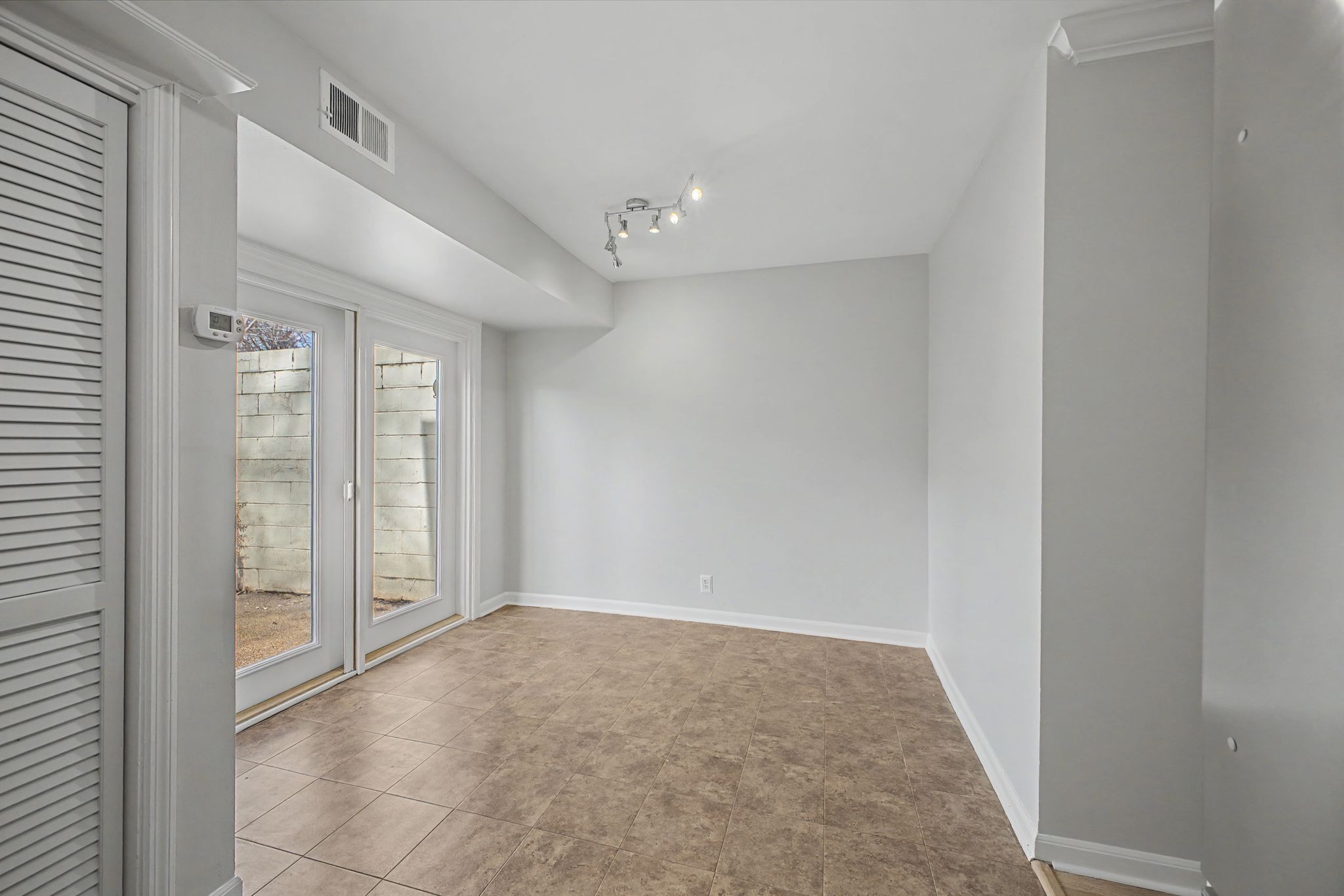 1011 Murfreesboro Road, Unit K4 Franklin, TN 37064 - Photo 11 of 24