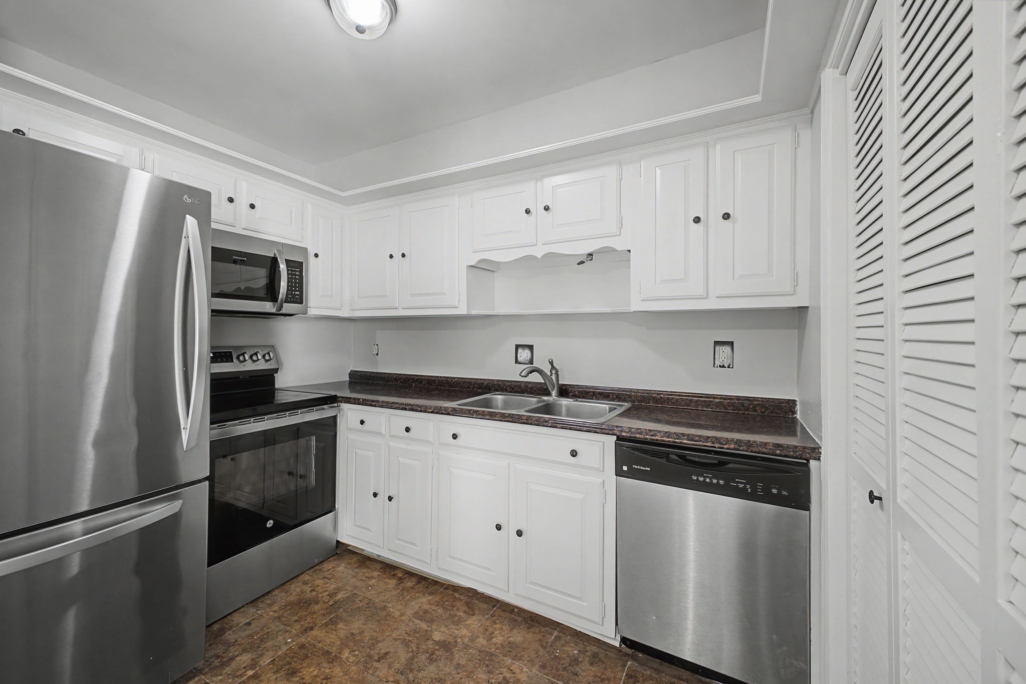 1011 Murfreesboro Road, Unit K4 Franklin, TN 37064 - Photo 10 of 24