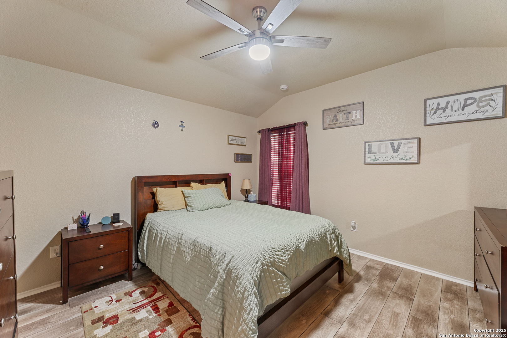 3850 Key W Way Converse, TX 78109 - Photo 15 of 24 a bedroom with a bed and a dresser