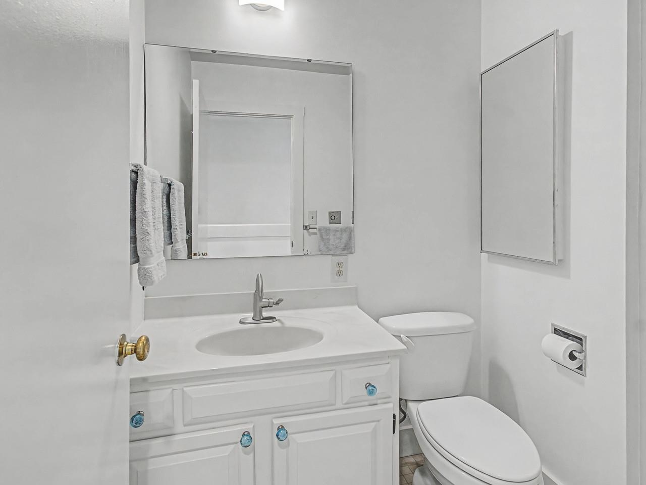 545 South Prospect Street, Unit 22 Burlington, VT 05401 - Photo 40 of 55