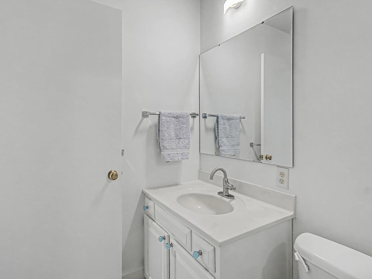 545 South Prospect Street, Unit 22 Burlington, VT 05401 - Photo 41 of 55