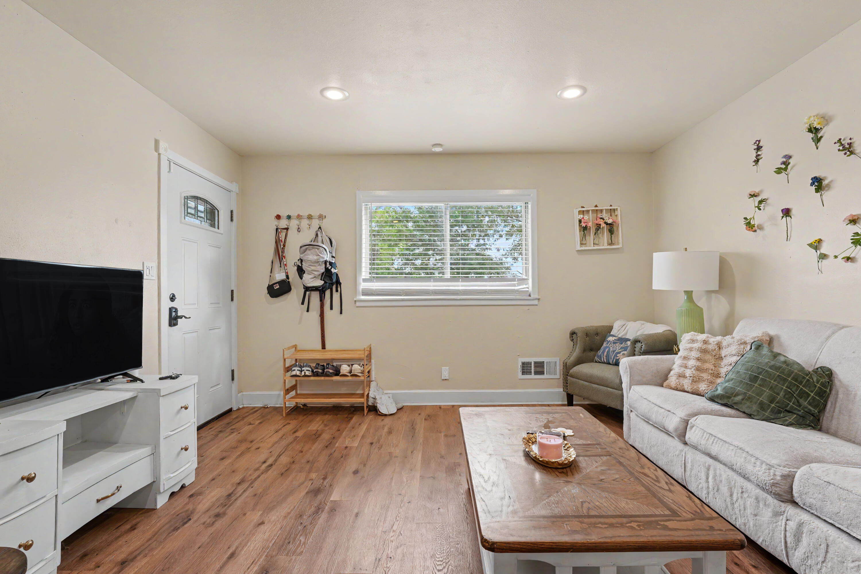 2117 35th Street Lubbock, TX 79412 - Photo 6 of 14 DSC02011