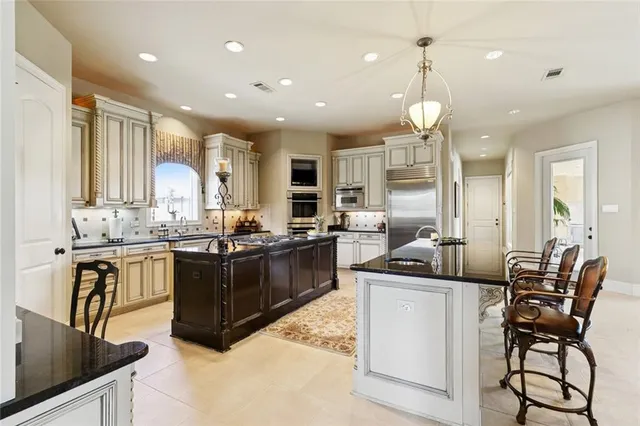 $1,150,000 | 26 Cycas, Kenner, LA 70065