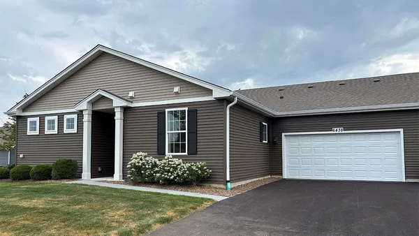$304,990 | 6438 Maple Glen Drive, Wonder Lake, IL 60097