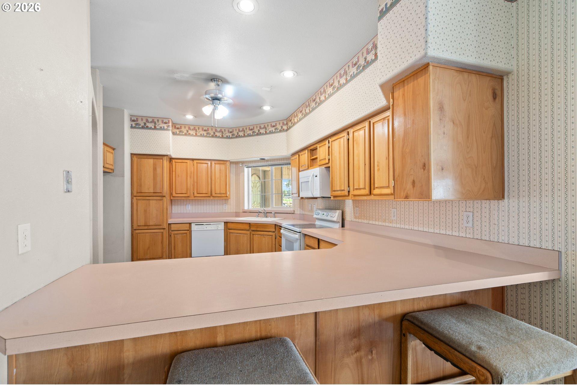 32847 West Walls Road Hermiston, OR 97838 - Photo 11 of 37 Gallery Image 11