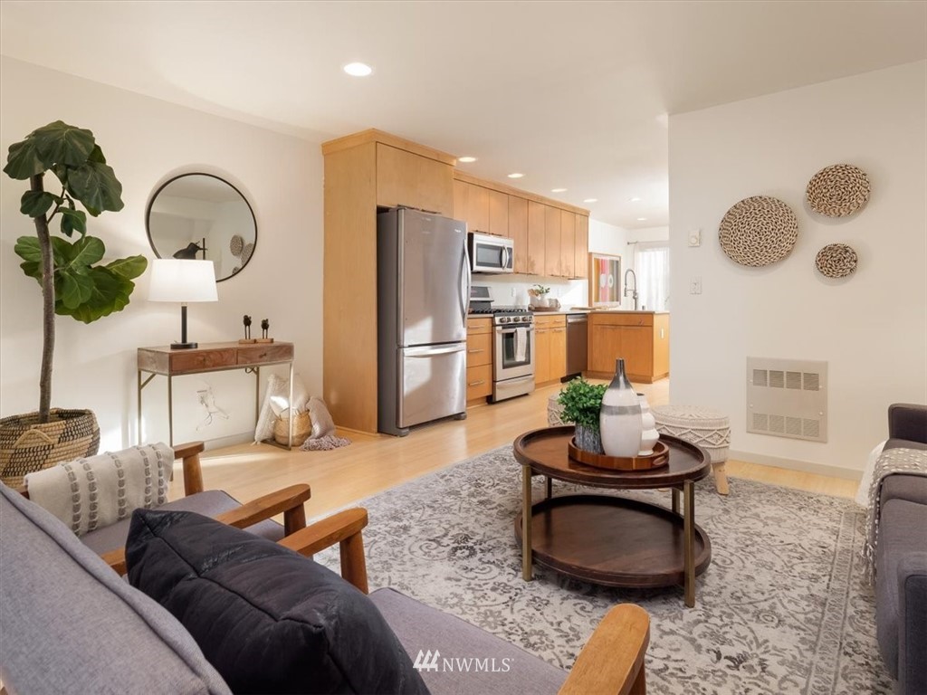 2122 South State Street Seattle, WA 98144 - Photo 8 of 24 Gallery Image 8