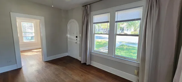 $2,000 | 4405 Red River Street, Austin, TX 78751