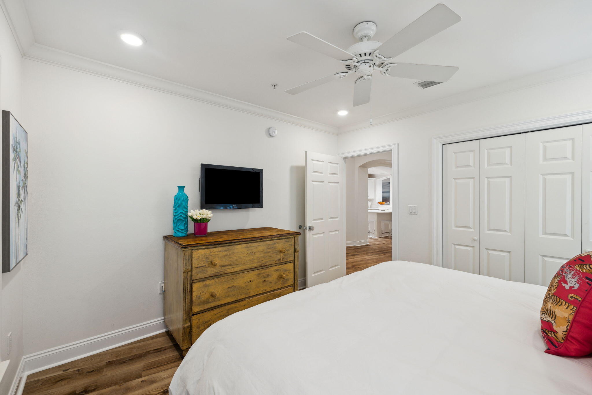 56 Blue Mountain Road, Unit B105 Santa Rosa Beach, FL 32459 - Photo 50 of 98 a bedroom with a bed and a flat screen tv