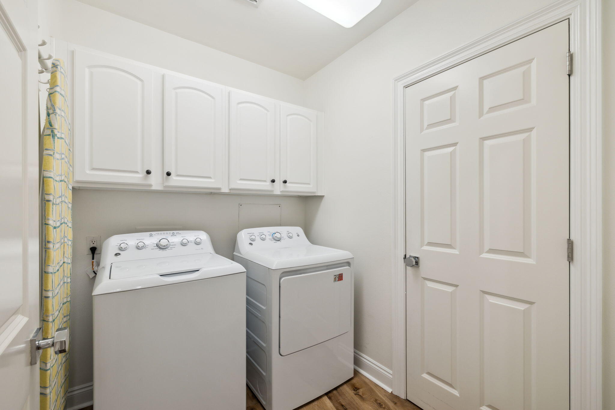 56 Blue Mountain Road, Unit B105 Santa Rosa Beach, FL 32459 - Photo 77 of 98 a utility room with dryer and washer