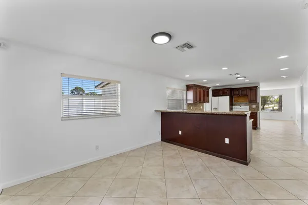 $3,100 | 105 Northwest 7th Court, Deerfield Beach, FL 33441