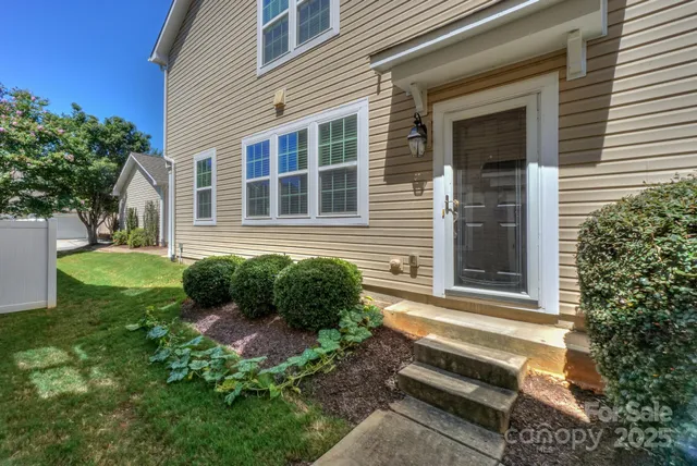 $425,000 | 8273 Viewpoint Lane, Cornelius, NC 28031