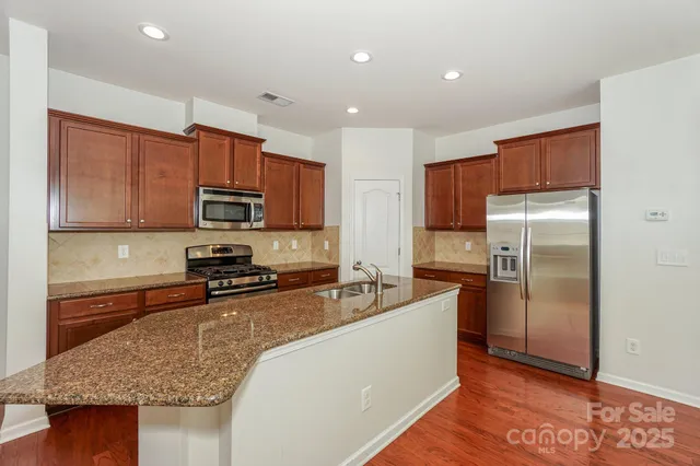 $425,000 | 8273 Viewpoint Lane, Cornelius, NC 28031