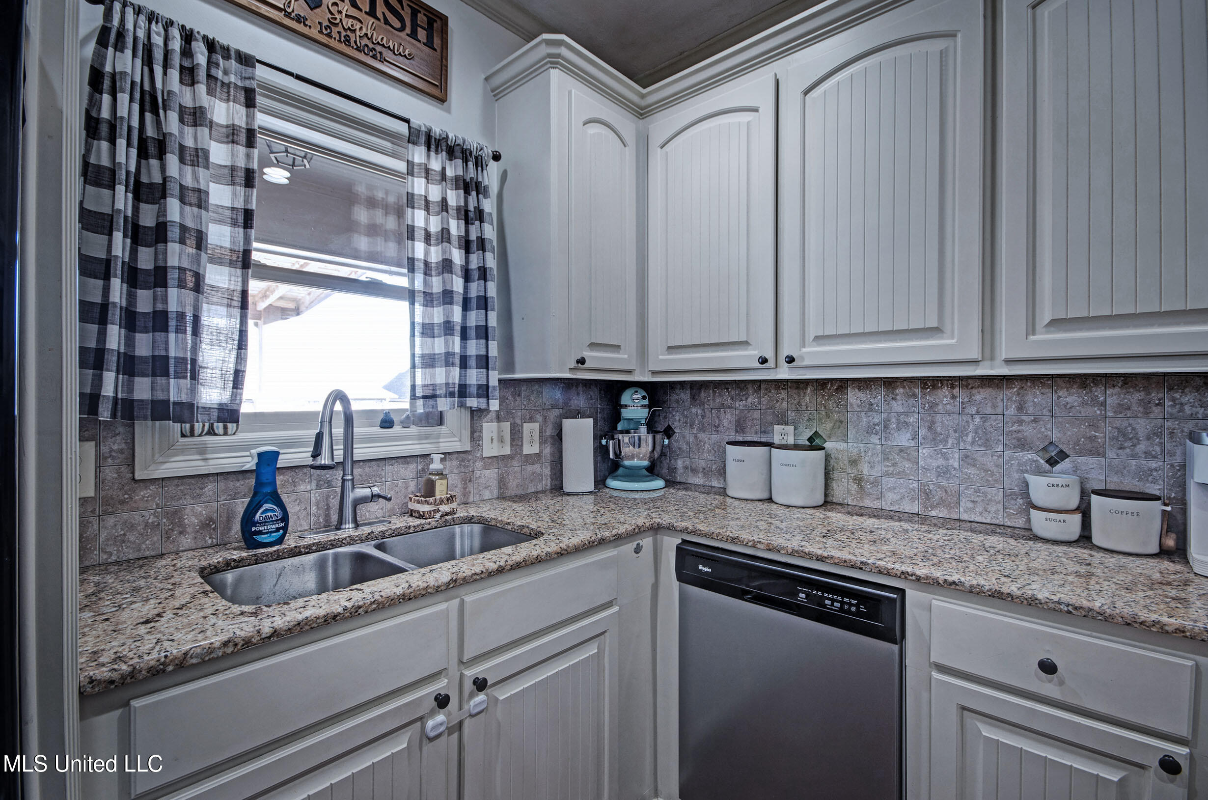 421 Greenfield Ridge Circle Brandon, MS 39042 - Photo 11 of 27 IMGP4250_1_2