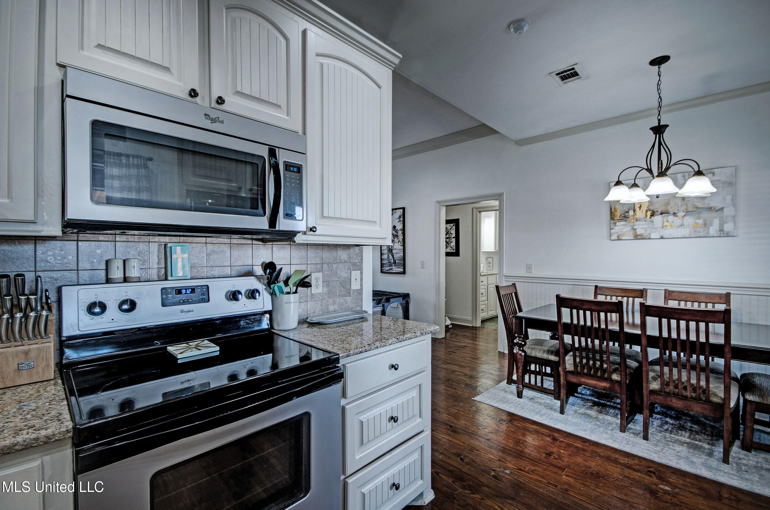 421 Greenfield Ridge Circle Brandon, MS 39042 - Photo 12 of 27 IMGP4253_4_5