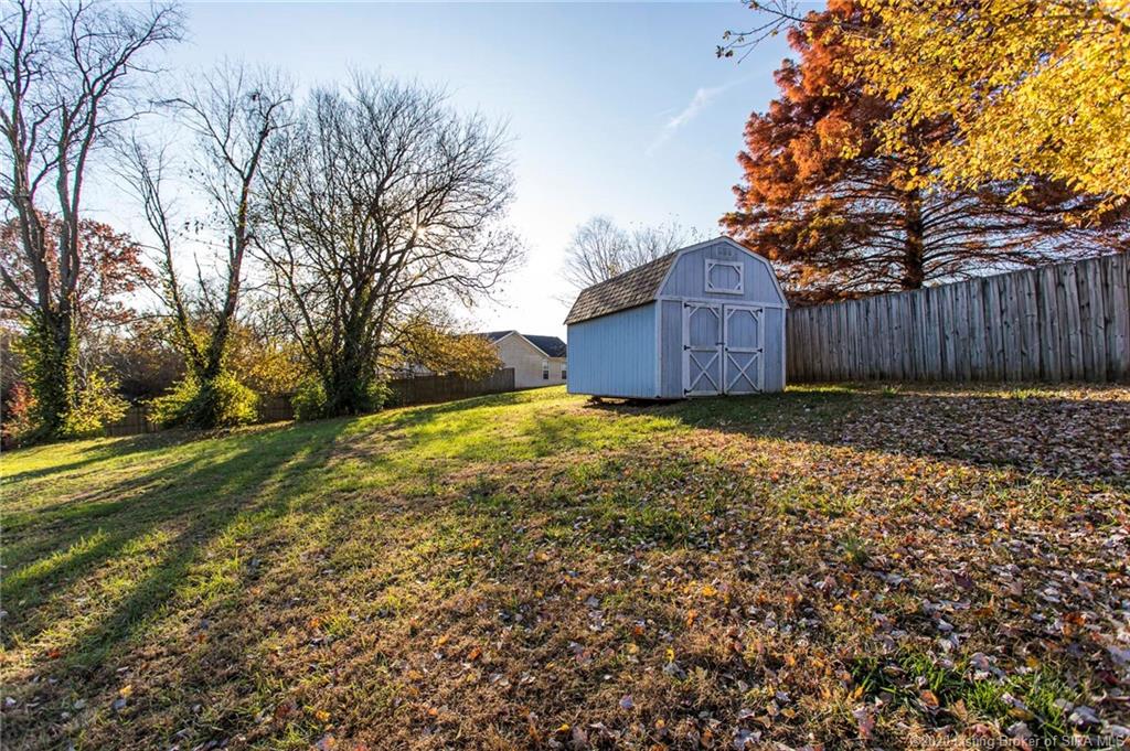 906 Nettle Ridge Road Jeffersonville, IN 47130 - Photo 47 of 48 Gallery Image 47
