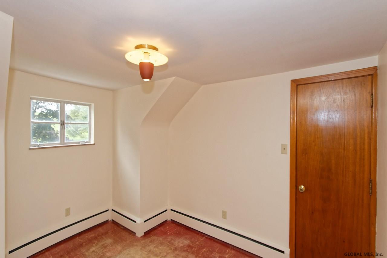 962 Currybush Road Rotterdam, NY 12306 - Photo 21 of 45 Photo 21