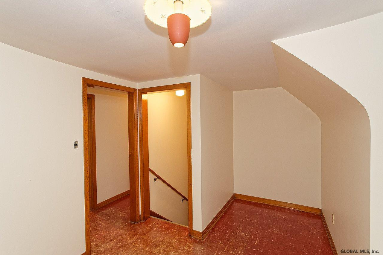 962 Currybush Road Rotterdam, NY 12306 - Photo 22 of 45 Photo 22