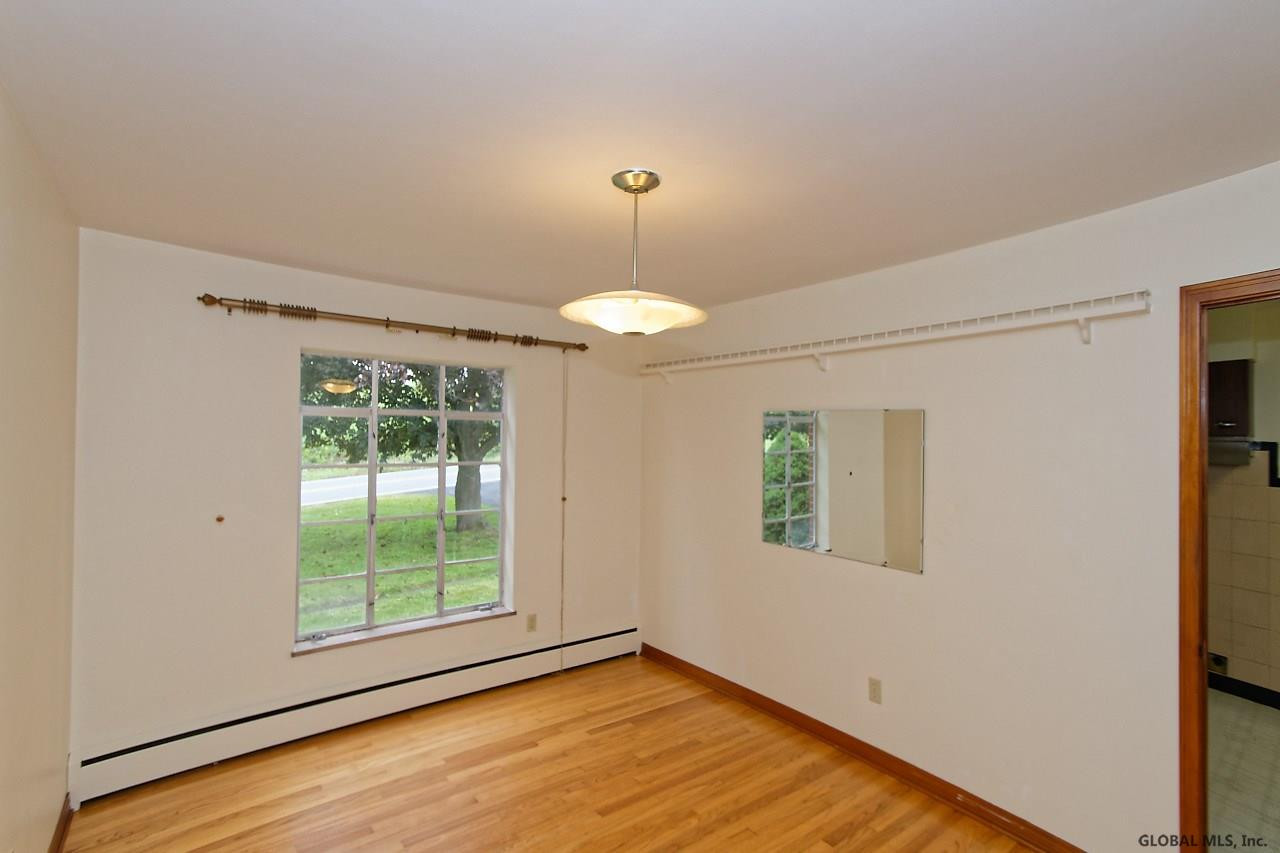962 Currybush Road Rotterdam, NY 12306 - Photo 9 of 45 Photo 9