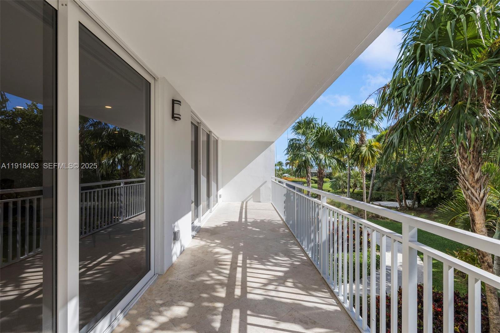 605 Ocean Drive, Unit 2L Key Biscayne, FL 33149 - Photo 43 of 46