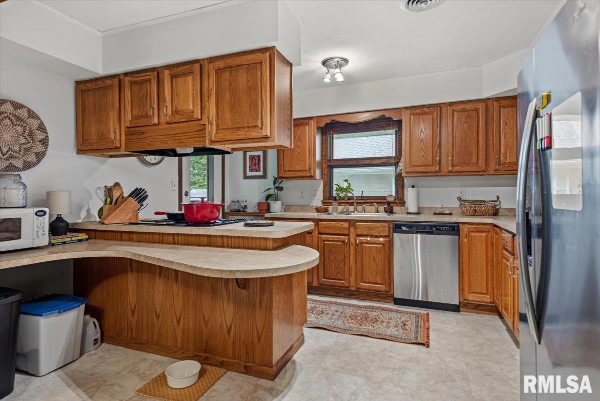 3300 South 2nd Street Springfield, IL 62703 - Photo 14 of 49