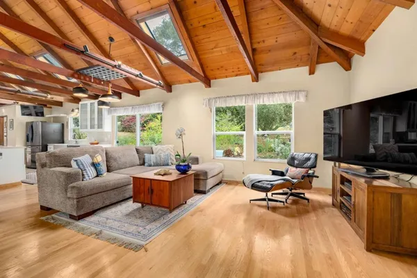 $1,499,000 | 2111 Cox Road, Aptos, CA 95003