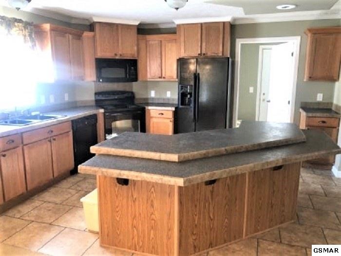 2209 Black Oak Ridge Road Sevierville, TN 37876 - Photo 3 of 23