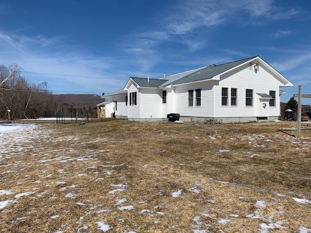 227 County Road Lincoln, VT 05443 - Photo 9 of 11 Gallery Image 9