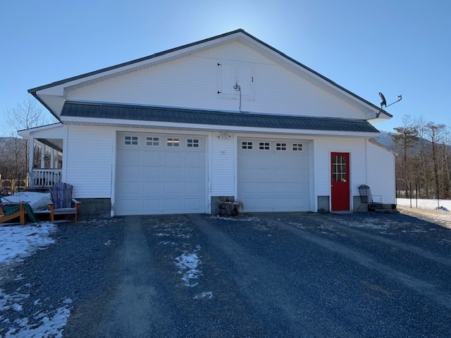 227 County Road Lincoln, VT 05443 - Photo 10 of 11 Gallery Image 10