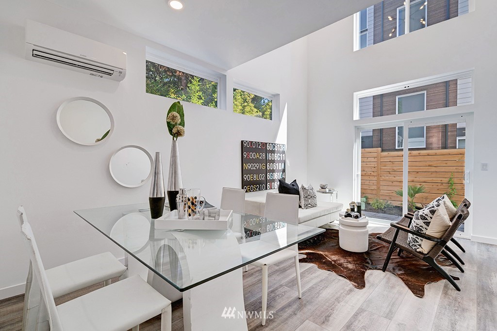 931 Northwest 52nd Street Seattle, WA 98107 - Photo 4 of 20