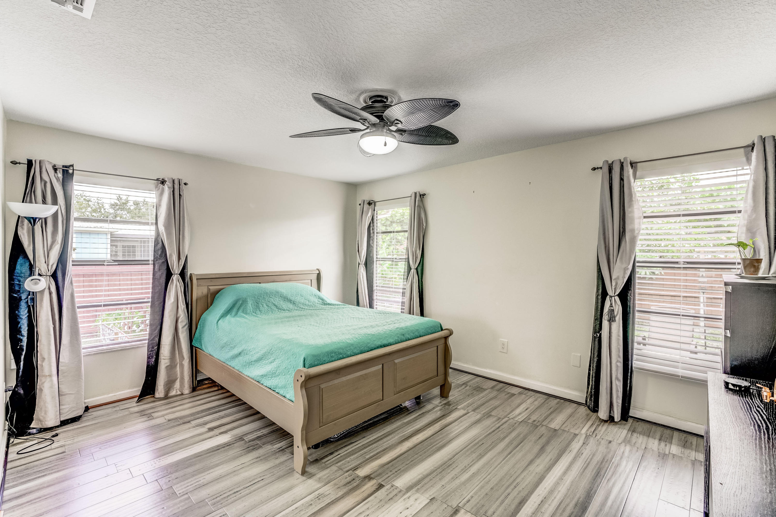 6120 Wolfe Street Jupiter, FL 33458 - Photo 16 of 55 Master Bedroom