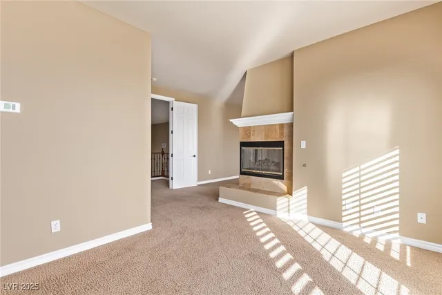 $6,900 | 9805 Queen Charlotte Drive, Las Vegas, NV 89145