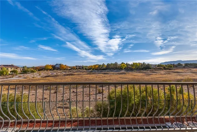 $6,900 | 9805 Queen Charlotte Drive, Las Vegas, NV 89145