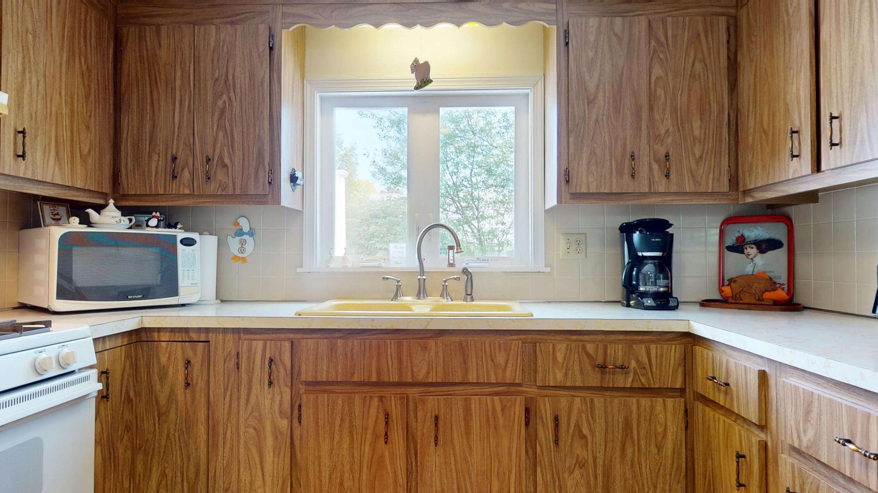 11 Widgeon Lane West Yarmouth, MA 02673 - Photo 16 of 39 11-Widgeon-Lane-Yarmouth-05182026_171251