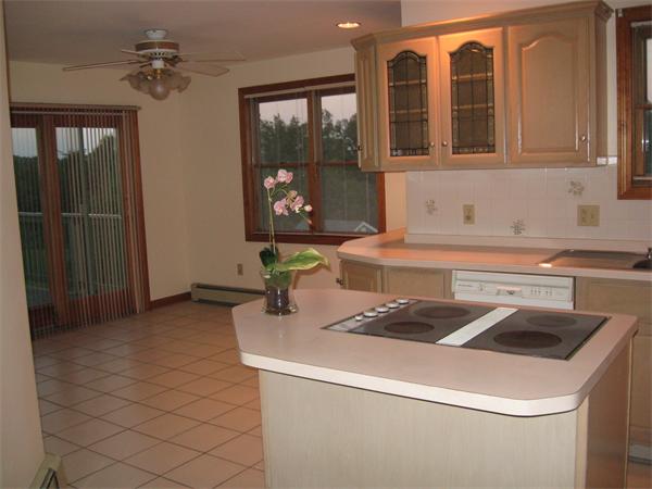 19 Brigham Road Paxton, MA 01612 - Photo 3 of 17 Gallery Image 3