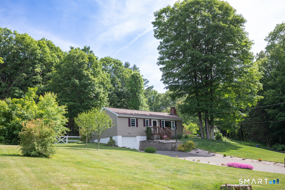 154 Meeting House Hill Road Durham, CT 06422 - Photo 37 of 37 Exterior