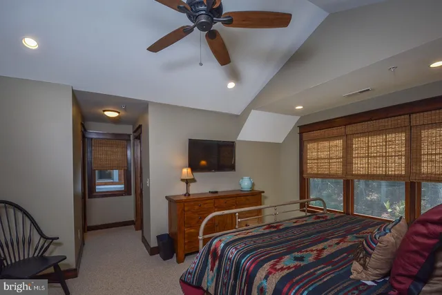 $499,900 | 873 Paradise Heights, Oakland, MD 21550