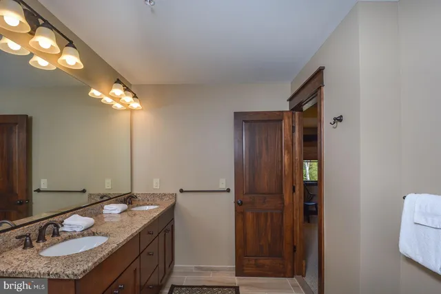 $499,900 | 873 Paradise Heights, Oakland, MD 21550