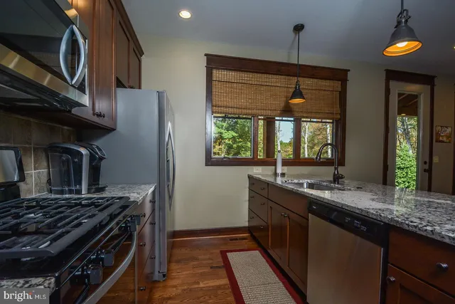 $499,900 | 873 Paradise Heights, Oakland, MD 21550