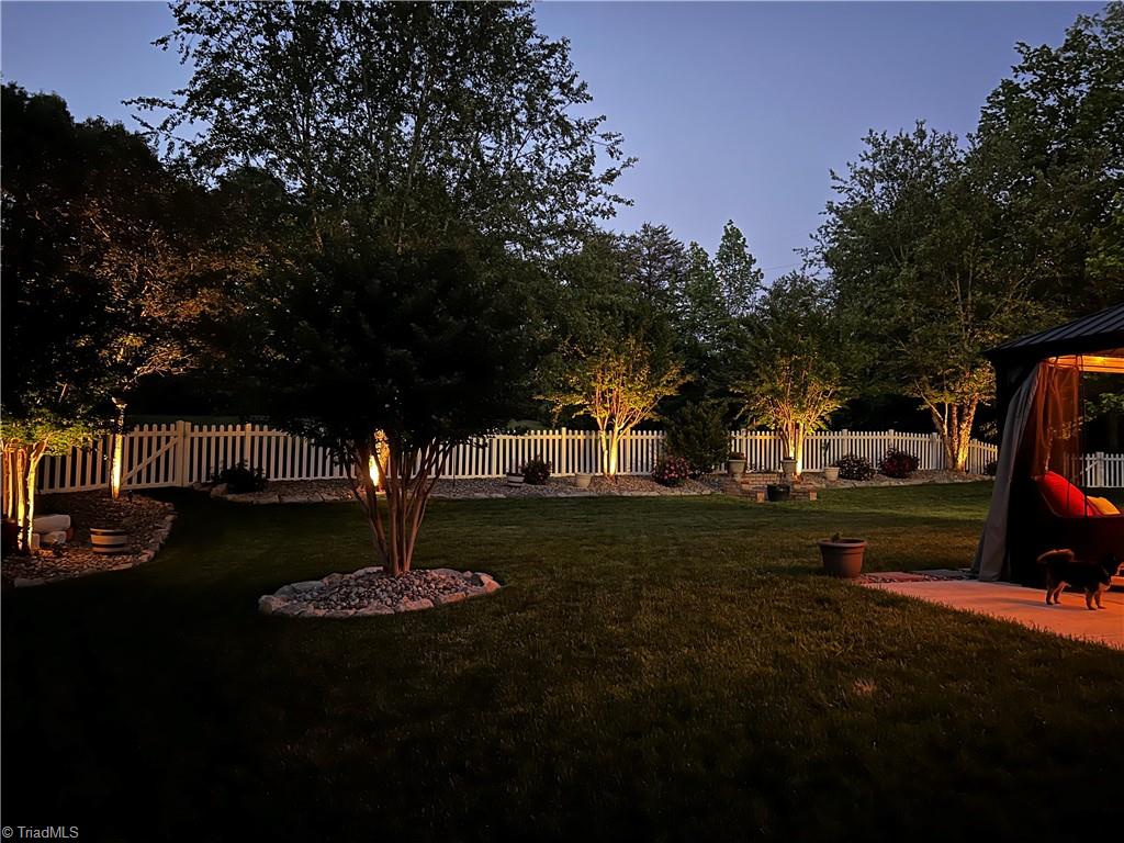 3477 Lilliefield Lane High Point, NC 27265 - Photo 11 of 41