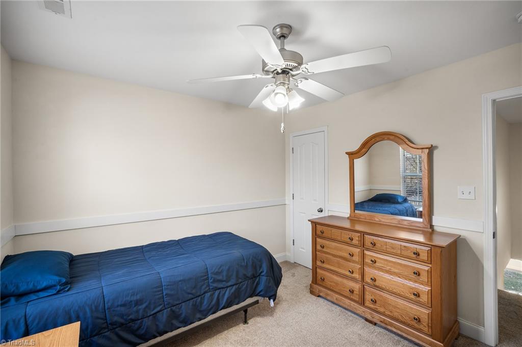 3477 Lilliefield Lane High Point, NC 27265 - Photo 30 of 41