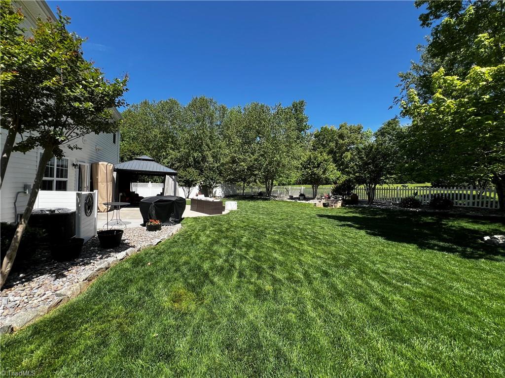3477 Lilliefield Lane High Point, NC 27265 - Photo 3 of 41 *Real Summer Time Photo